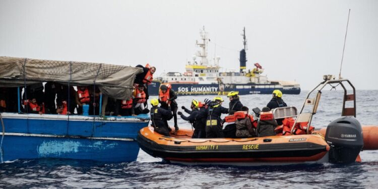 La ong: 'Italia ci assegni un porto più vicino di Ortona'