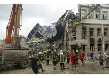 'Con attacchi a stock grano Mosca continua sua guerra spietata'