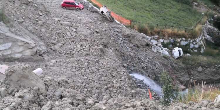 A Oyace situazione più complessa e strada ancora chiusa