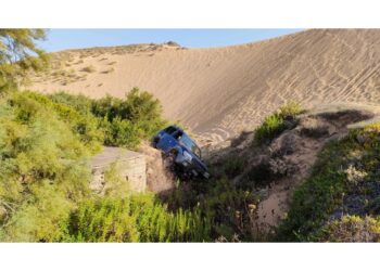 Auto è finita in un fosso a Torre dei Corsari