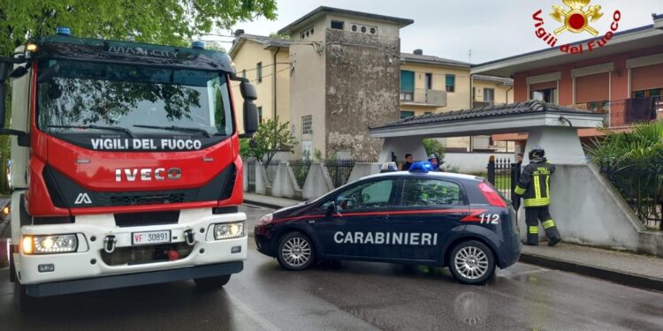 Intervenuti a Senago carabinieri e vigili del fuoco