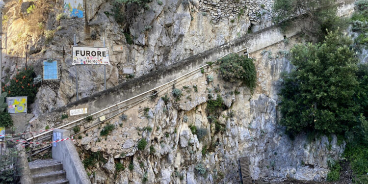 Era su un motoscafo che ha urtato un veliero per gite di gruppo