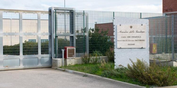 Interrogato in carcere a Bancali 48enne nega tutti gli addebiti