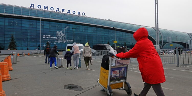 Voli dirottati su Sheremetyevo o in attesa