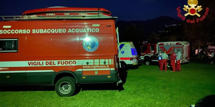 Da ieri i sub cercano una turista 20enne finita nel lago d'Iseo