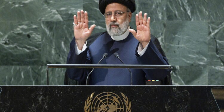 Raisi all'Onu: sarebbe un colpo alle spalle