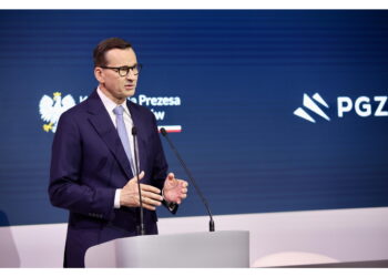 Morawiecki: "Oggi l'adozione di una risoluzione su migrazione"