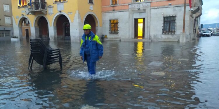 Le piogge intense peggiorano la situazione