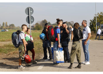 I manifestanti nella città emiliana a un anno dal maxi sgombero