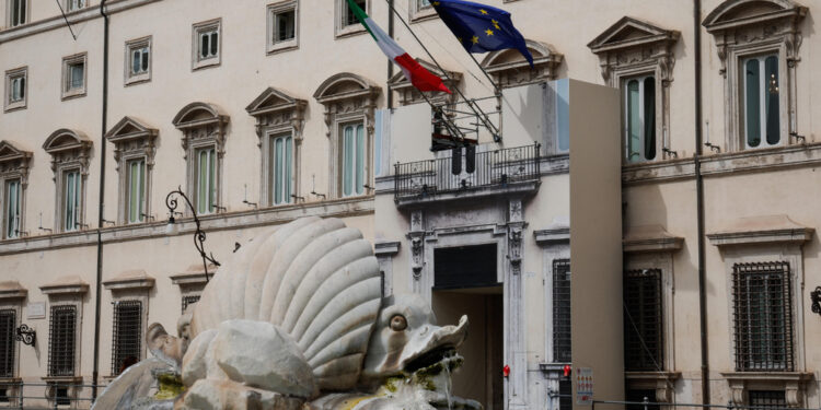 Appuntamento alle 21 a Palazzo Chigi