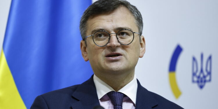 Il ministro degli Esteri cita Forbes Ucraina