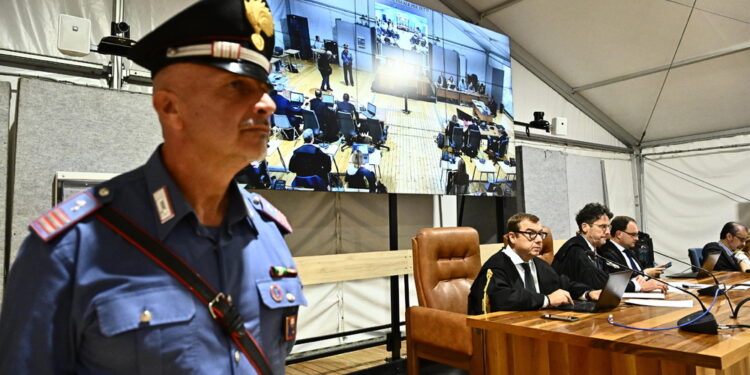 In aula un audio di Donferri: 'Non parlare di manutenzione'