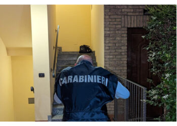 Sopralluogo dei carabinieri in via Pietro Da Cortona