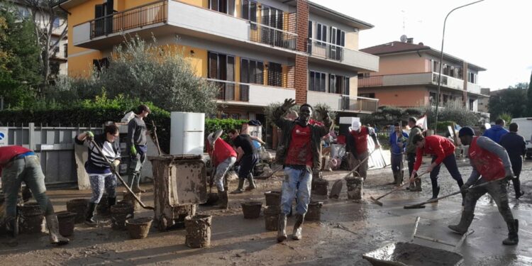 Sono ospiti del Centro accoglienza Caritas a Sesto Fiorentino