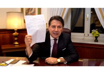 Consegnato la richiesta al presidente della Camera Fontana