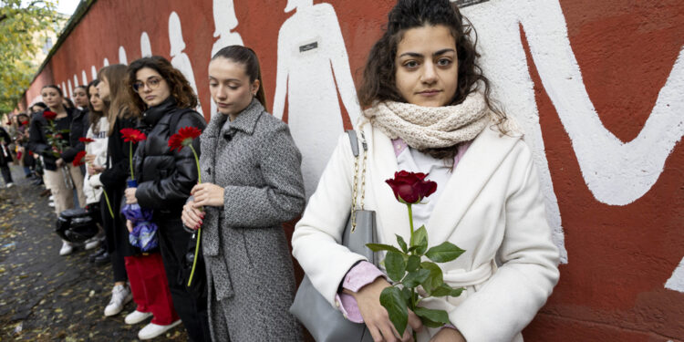 Su richiesta del Guardasigilli viene collocato fuori ruolo