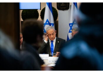 Netanyahu parla di uno 'spostamento'