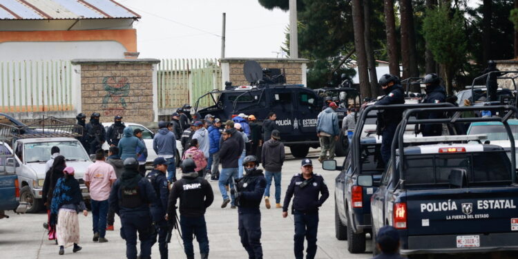 Almeno 8 rapiti tra i cittadini del comune