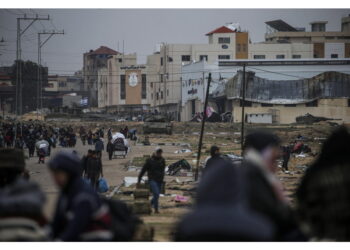 Il portavoce militare chiede sgombero rioni a ovest di Gaza City