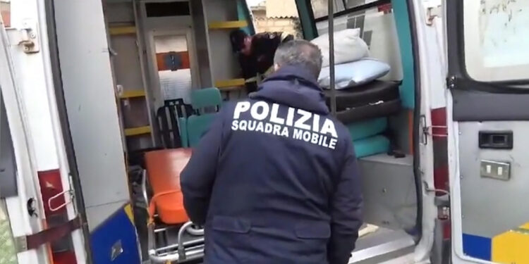 Il 18enne Giuseppe Nicola Moffa arrestato dalla Squadra Mobile