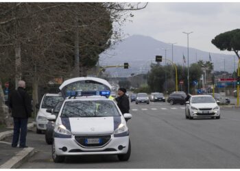 L'uomo di 54 anni è ricoverato in ospedale