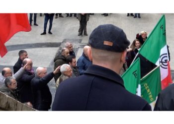 Altra commemorazione a braccia tese nella Capitale