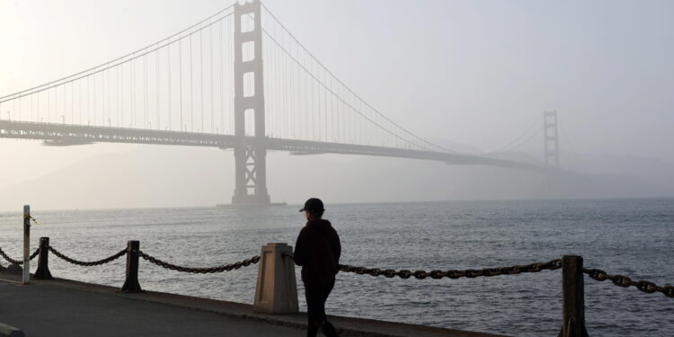 Da ponte di San Francisco si sono suicidate centinaia di persone