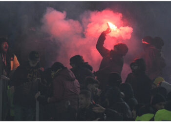 Quattrocento ultras romanisti cercano lo scontro