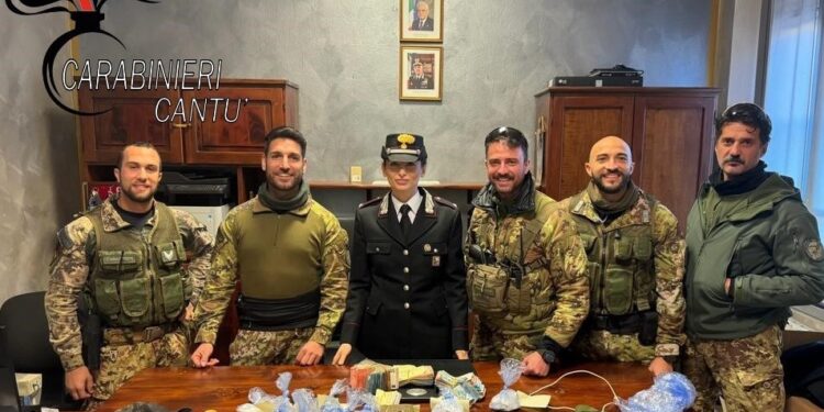 Droga carabinieri Cantù