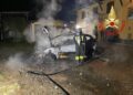 Incendio auto Fino Mornasco