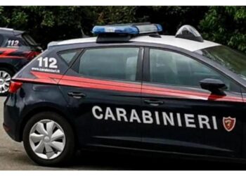 In provincia di Pesaro tragedia sotto gli occhi del marito