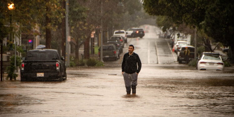 A Los Angeles il giorno 'più bagnato' degli ultimi 20 anni