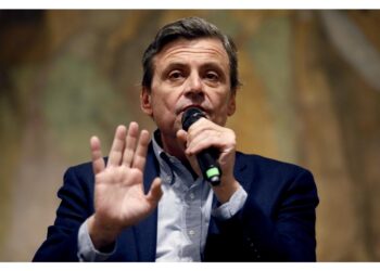 Lo annuncia Carlo Calenda in conferenza stampa