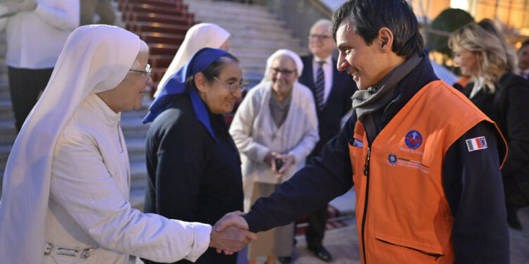 Oggi in visita all'ospedale italiano con l'ambasciatore Quaroni