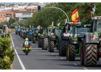 Chiusa autostrada N-521 con Estremadura per proteste agricoltori