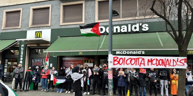 Nell'ambito del 19/mo corteo a sostegno della Palestina a Milano