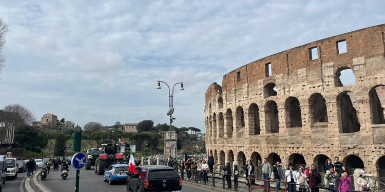 Giovedì mattina due fino al Colosseo scortati da forze ordine