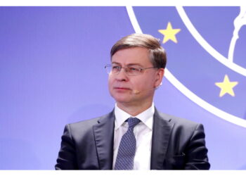 Dombrovskis: 'Lavoriamo con il mandato dei Paesi membri'