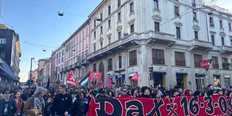 I militanti sono partiti da via Brioschi