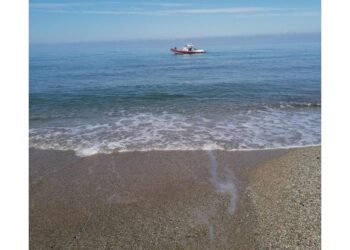 Sopralluogo della Guardia costiera nel mare del sud Sardegna