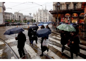 Nessun ferito ma 74 interventi nella notte dei Vigili del Fuoco