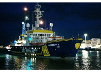 Equipaggio nave ong tedesca