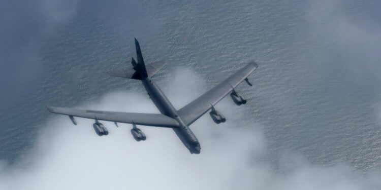 L'arma lanciata da un bombardiere decollato da Guam