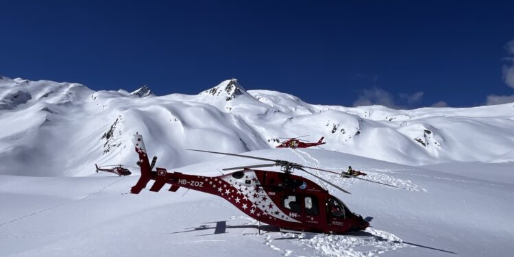 Altri tre feriti. Sul velivolo pilota