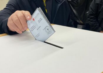 Si vota in 8 località per eleggere sindaco e consiglio comunale