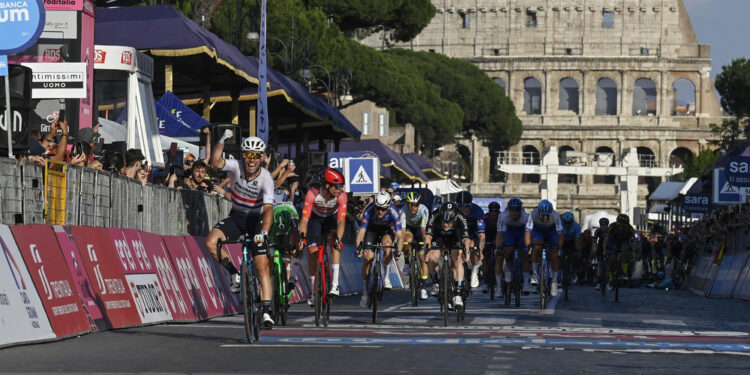 Arriva tappa finale corsa rosa