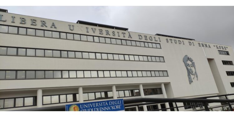 Università:'primi in Italia a rilasciare nuovo titolo a docenti'