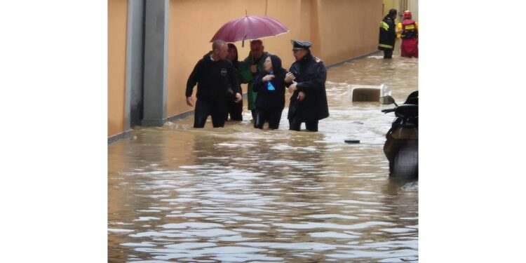 Attivati anche servizi anti sciacallaggio