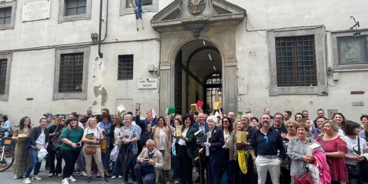 Al liceo Galileo di Firenze in 200 ripetono la prova di latino