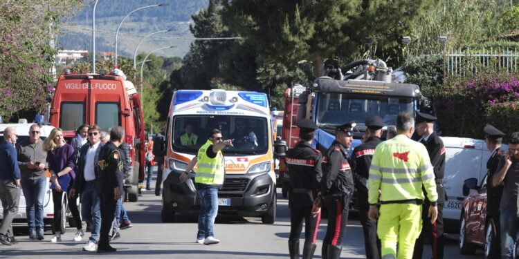 La ricostruzione della dinamica dell'incidente con cinque morti